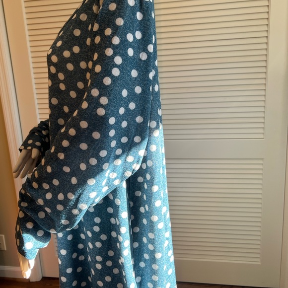 LANE BRYANT top - Picture 3 of 5